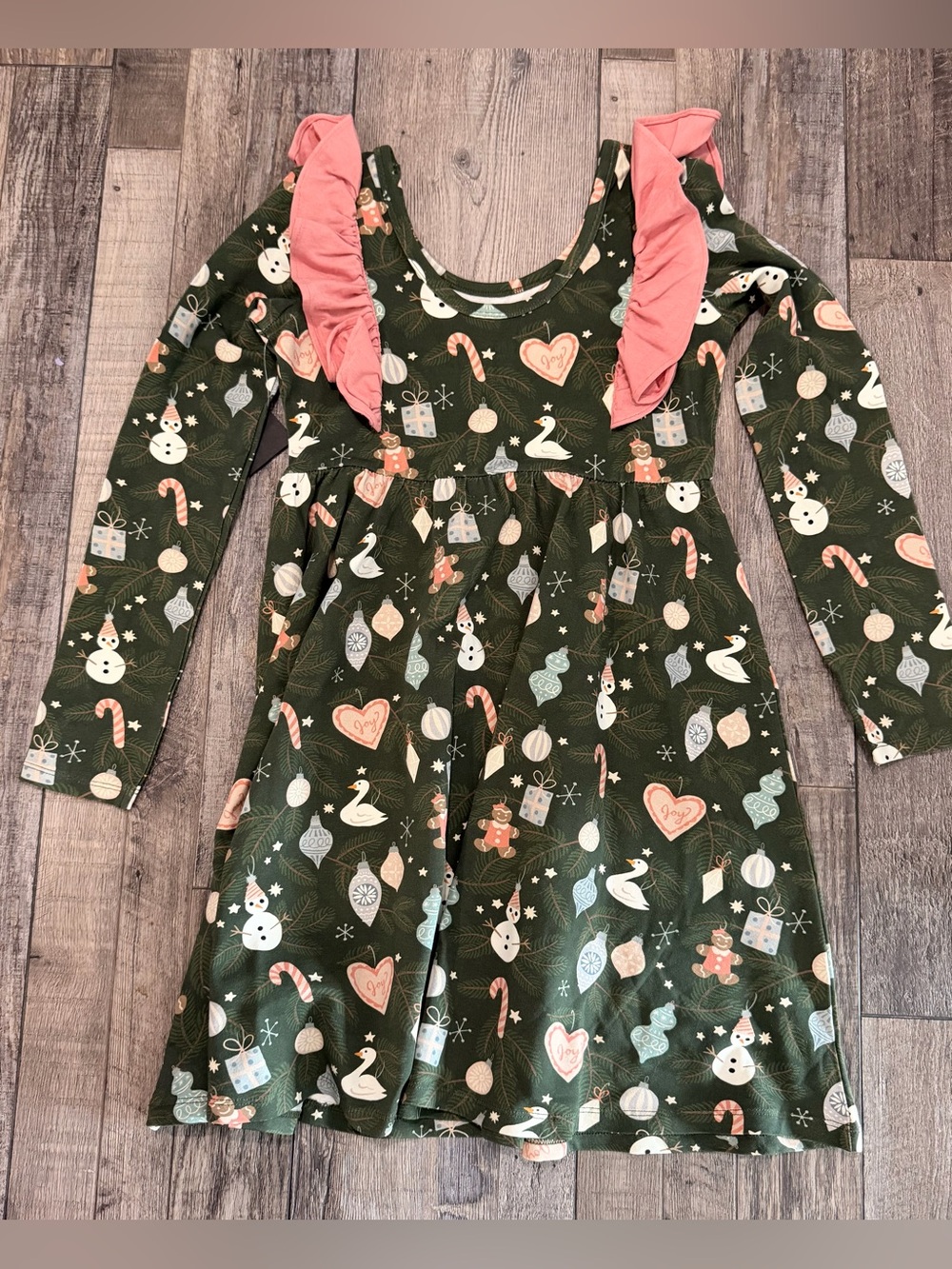 ❄️ NWT Rags Green Holiday Print Ruffle Dress. Size 7/8